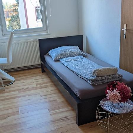 Single Room Near The Black Forest Villingen-Schwenningen Exterior foto