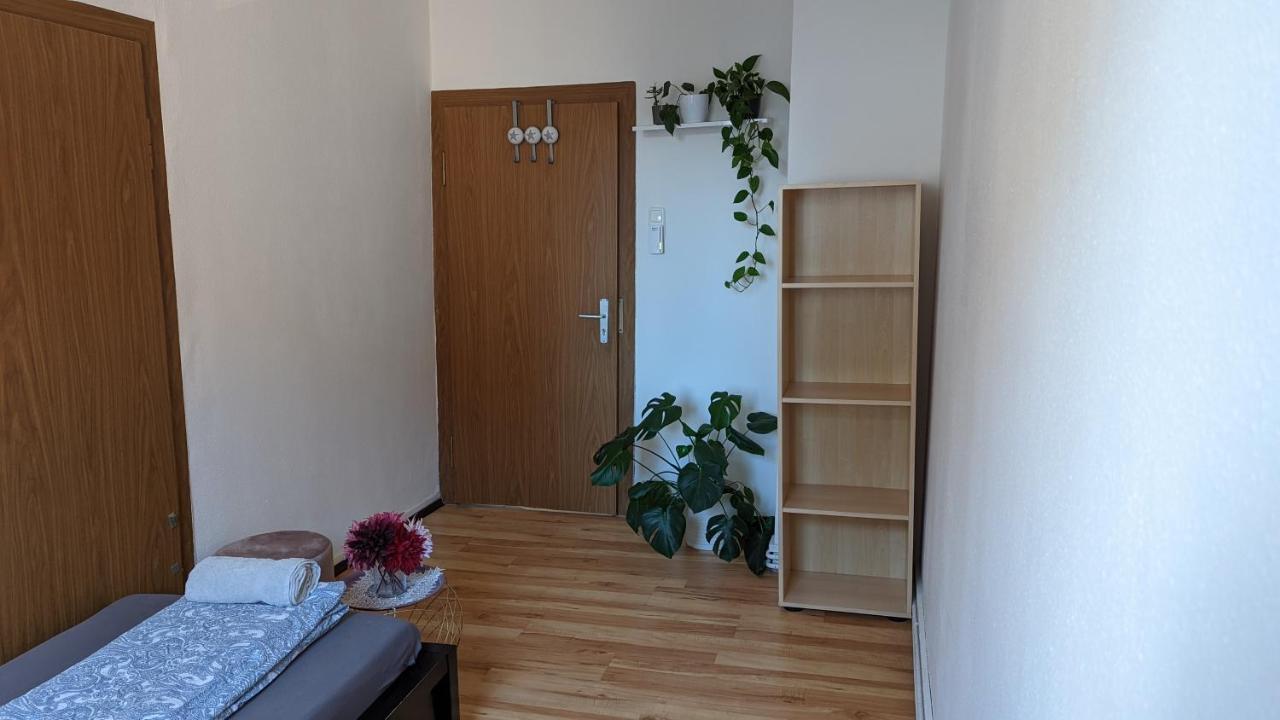 Single Room Near The Black Forest Villingen-Schwenningen Exterior foto